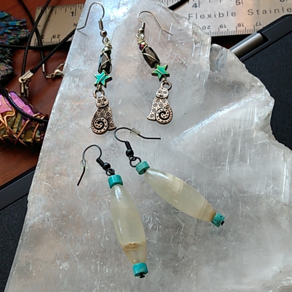 Too cute pairs of earrings one with kitties and one with turquoise